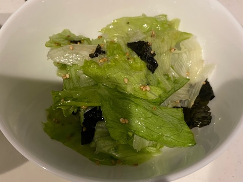 レタスと韓国海苔のチョレギサラダ